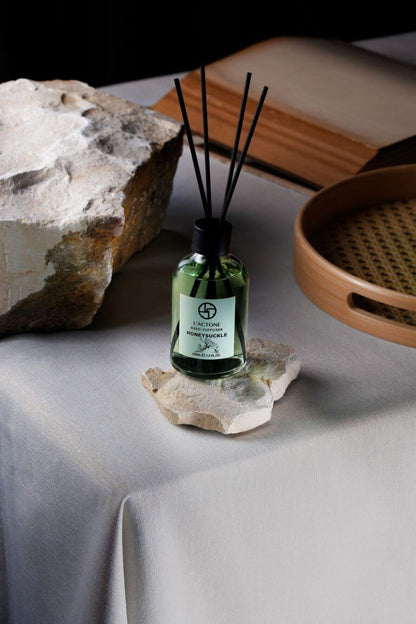 Découvrez Diffuseur d'Intérieur L'Actone HoneySuckle 100 ml : Une Ambiance Parfumée et Envoûtante - FLORAYO